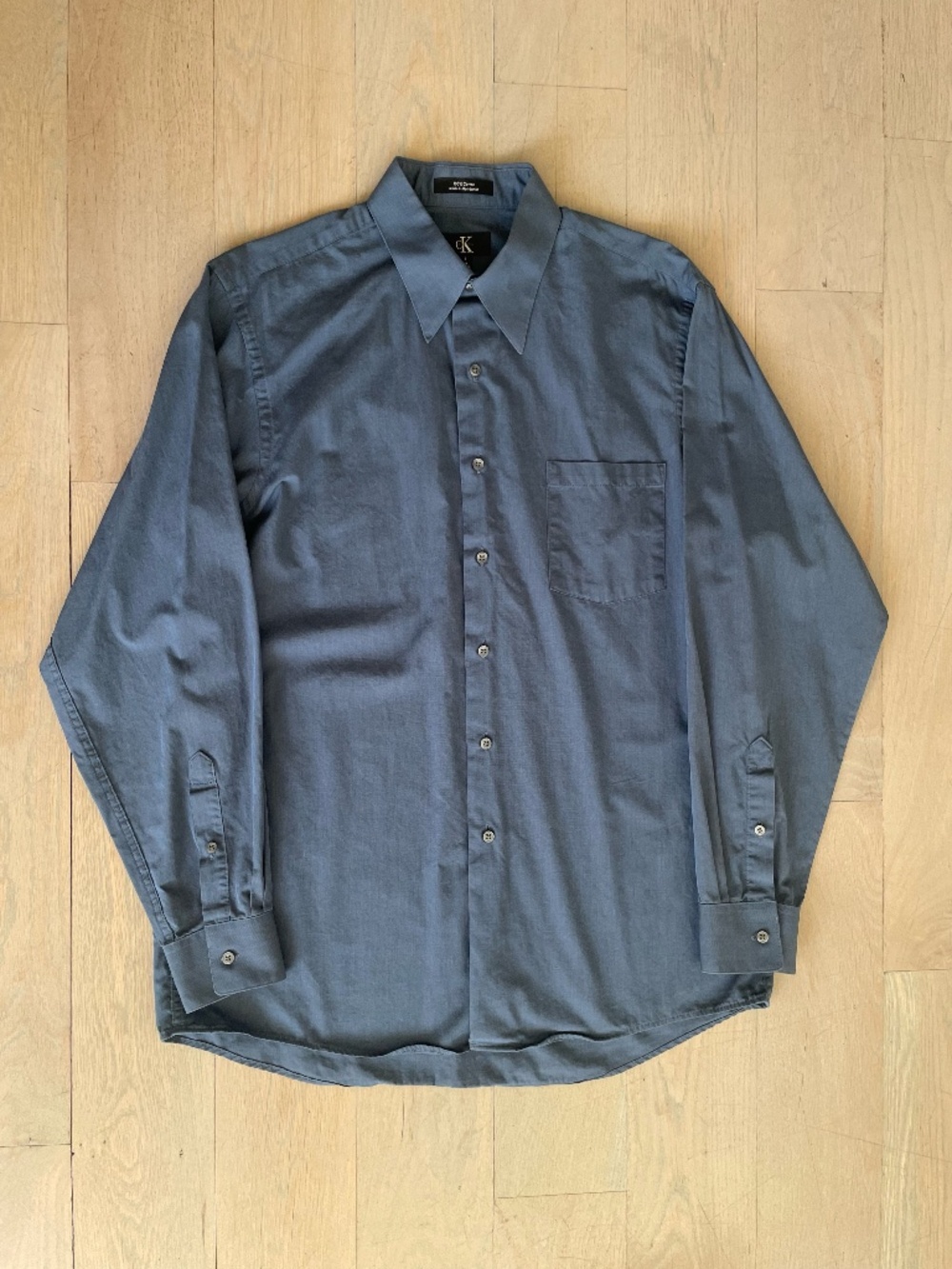 Calvin Klein Mens 100% Cotton Gray/Blue Button Down Shirt- Size 16 34/35 (Large)